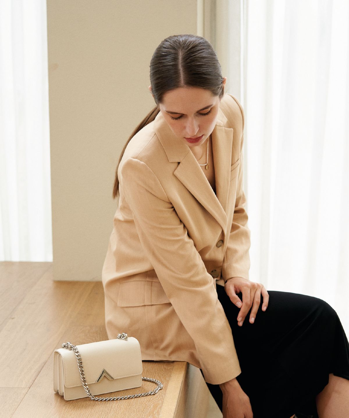 벨류엣(VALLUAT) Edero mini silver bag_White Beige