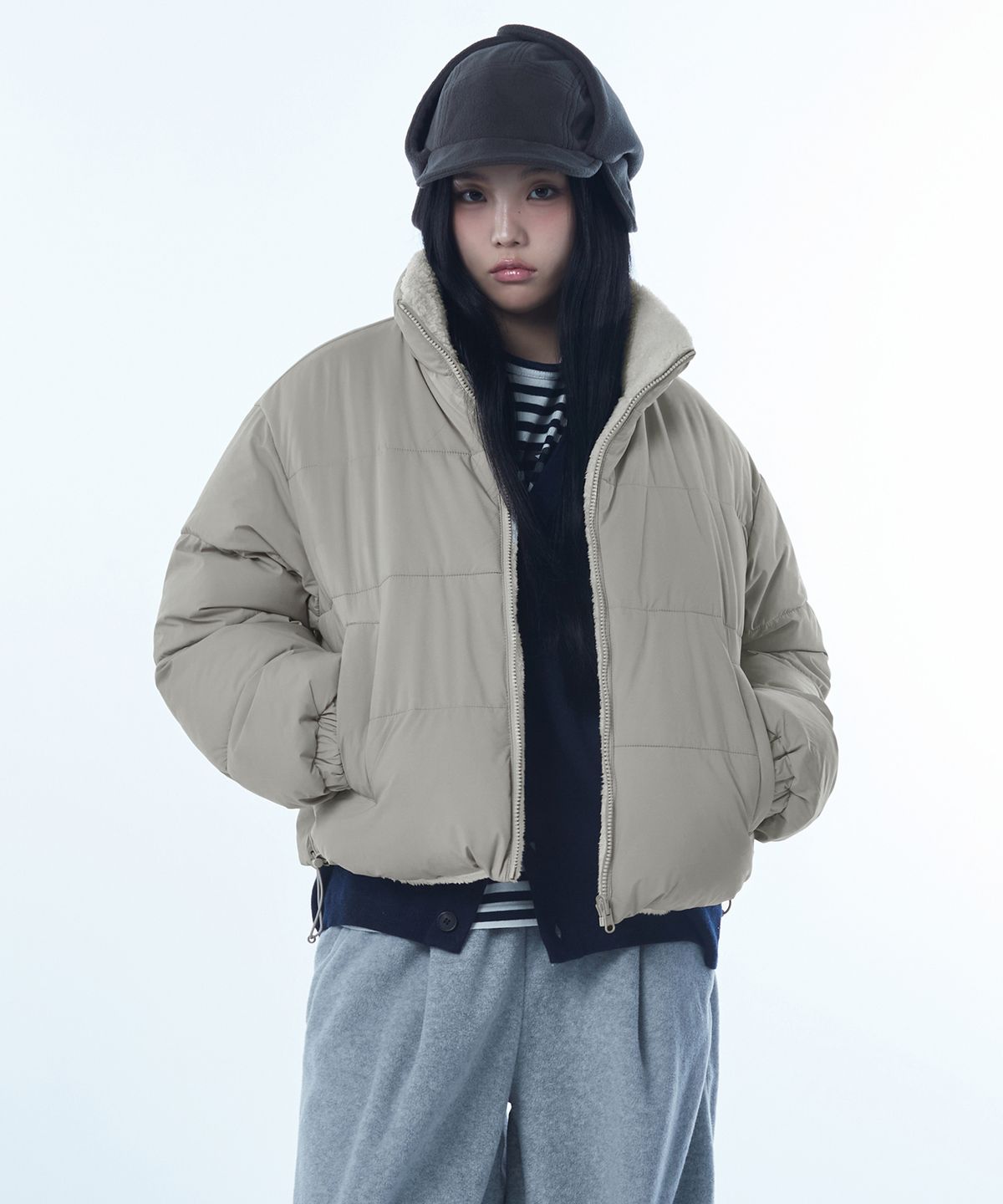 무신사 스탠다드 우먼(MUSINSA STANDARD WOMAN) 우먼즈 데일리 푸퍼 리버서블 플리스 숏 패딩 재킷 [더스티 베이지/크림]