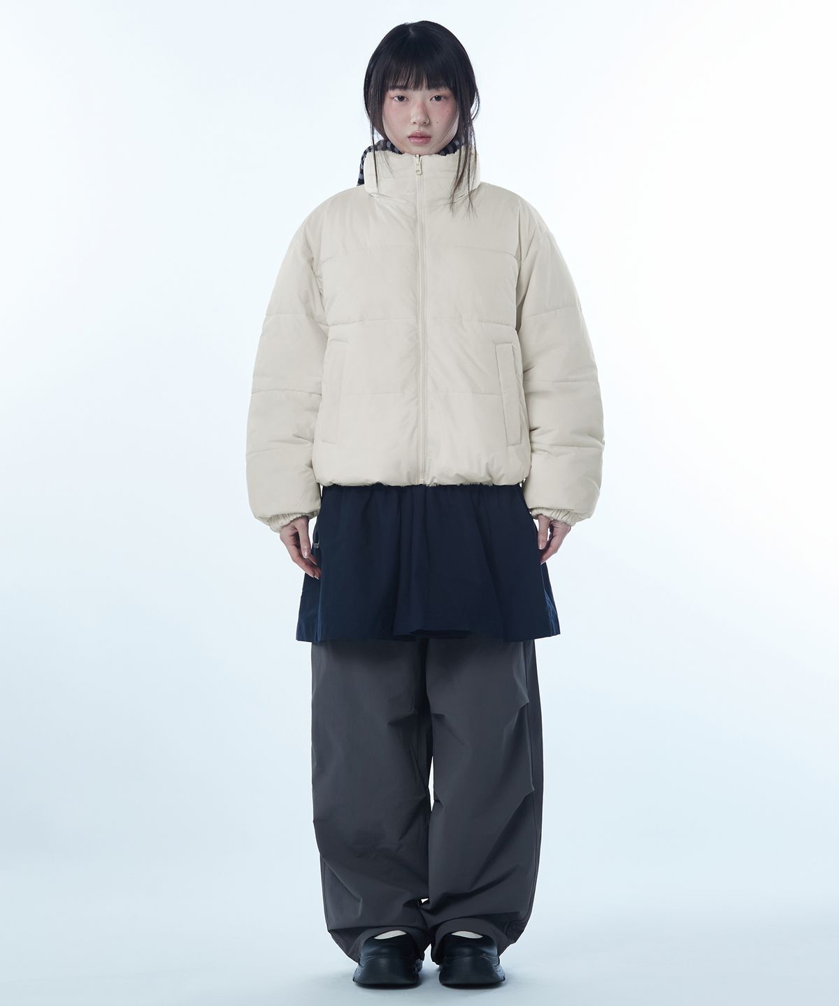 무신사 스탠다드 우먼(MUSINSA STANDARD WOMAN) 우먼즈 데일리 푸퍼 리버서블 플리스 숏 패딩 재킷 [크림/크림]