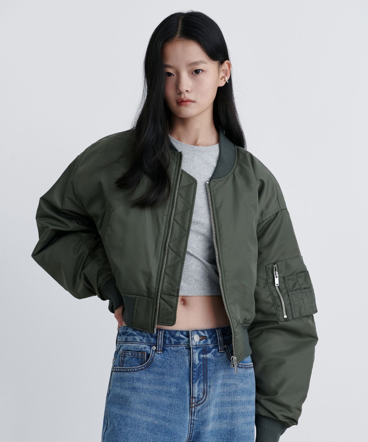 무신사 스탠다드 우먼(MUSINSA STANDARD WOMAN) 우먼즈 크롭 MA-1 보머 재킷 [카키]
