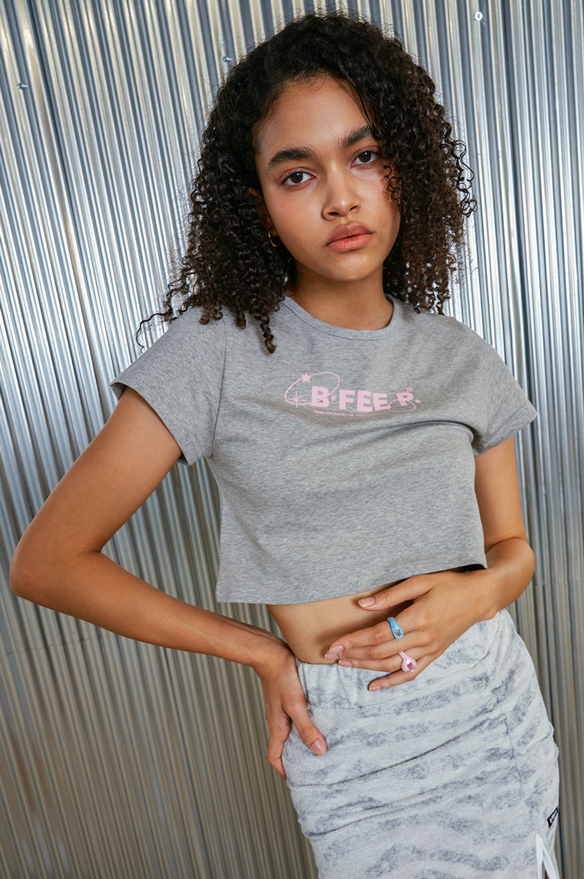 비피피(BFEEP) logo tee_gray