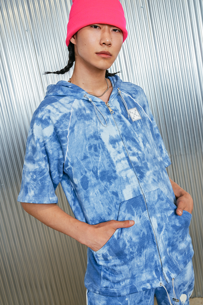 patch hood zipup_light blue
