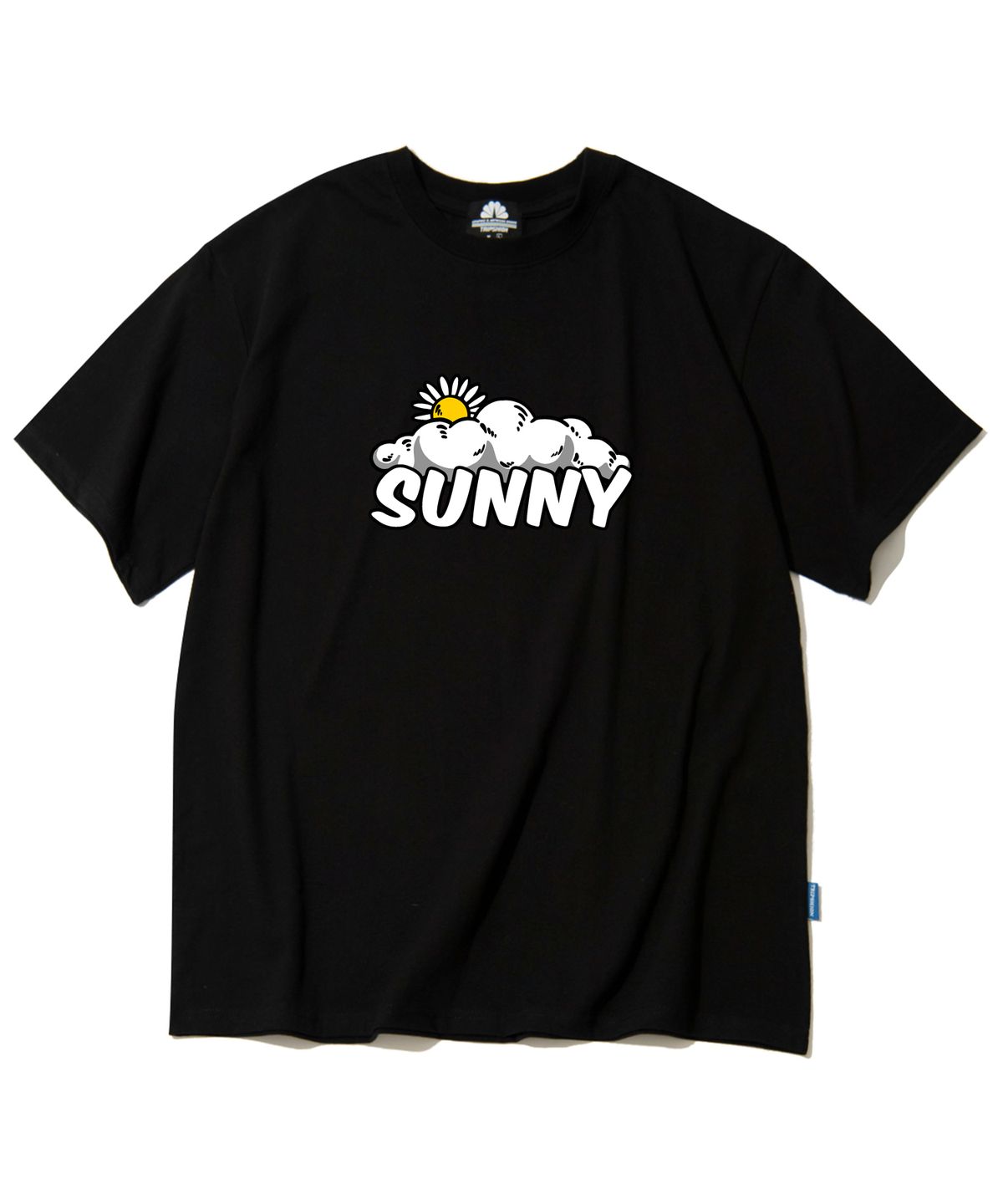 트립션(TRIPSHION) SUNNY & CLOUD GRAPHIC 티셔츠 - 블랙