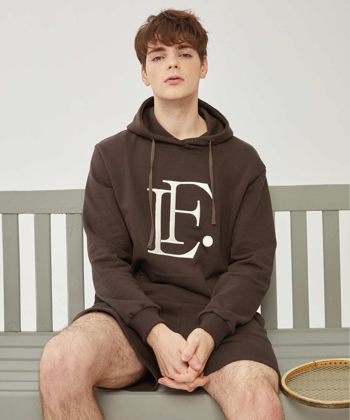 러브포티(LOVEFORTY) LOGO HOODIE (MEN) BROWN