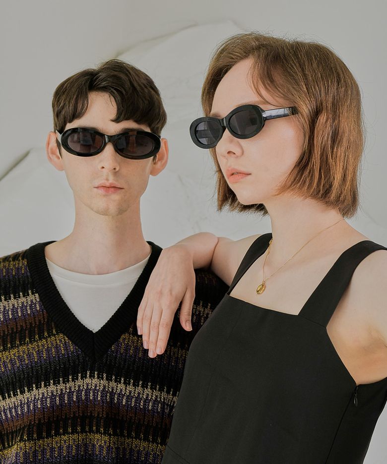 LS20 라치오 레트로 오벌 선글라스 밴타블랙