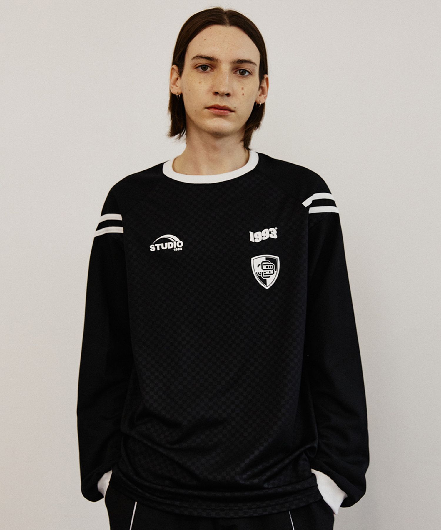 送料・関税込★1993 STUDIO★VINTAGE TRACK JERSEY LONG SLEEVE MUSINSA | 1993STUDIO Vintage Track Jersey Long Sleeve_Black