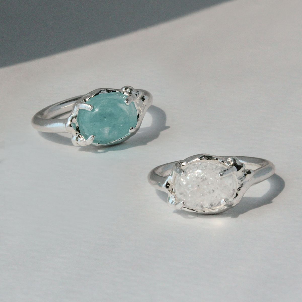 포스트루드(POSTLUDE) [SILVER] OVAL ROUGH RESIN R (2 COLORS)