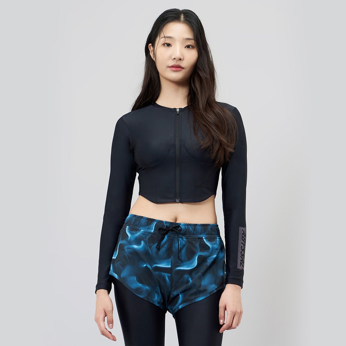 배럴(BARREL) 우먼 어비셜 크롭 집업 래쉬가드 블랙 (BI2WWRG21BLK)