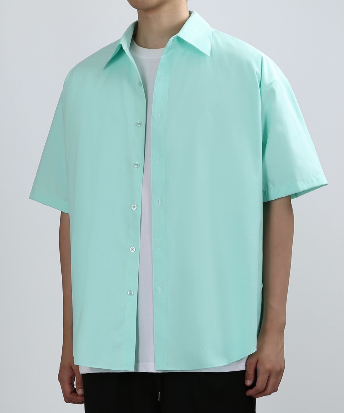 베리베인(VERYVAIN) RUSTLE HALF OVER SHIRTS (MINT)