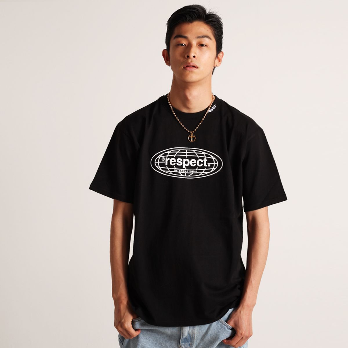 리스펙트(RESPECT) front logo tee (black)