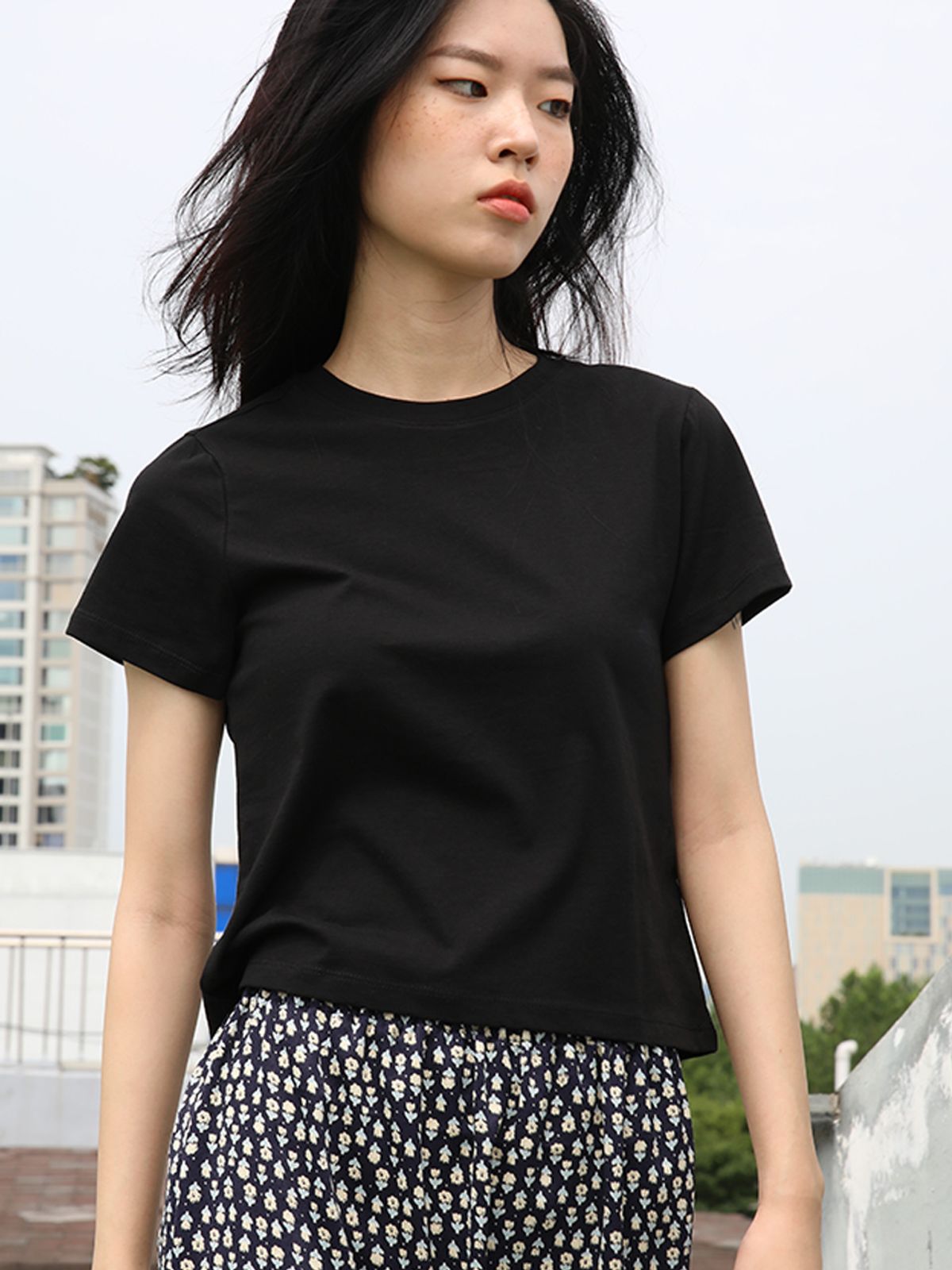 쏘리, 투 머치 러브(SORRY, TOO MUCH LOVE) So Luv Crop Tee_Black
