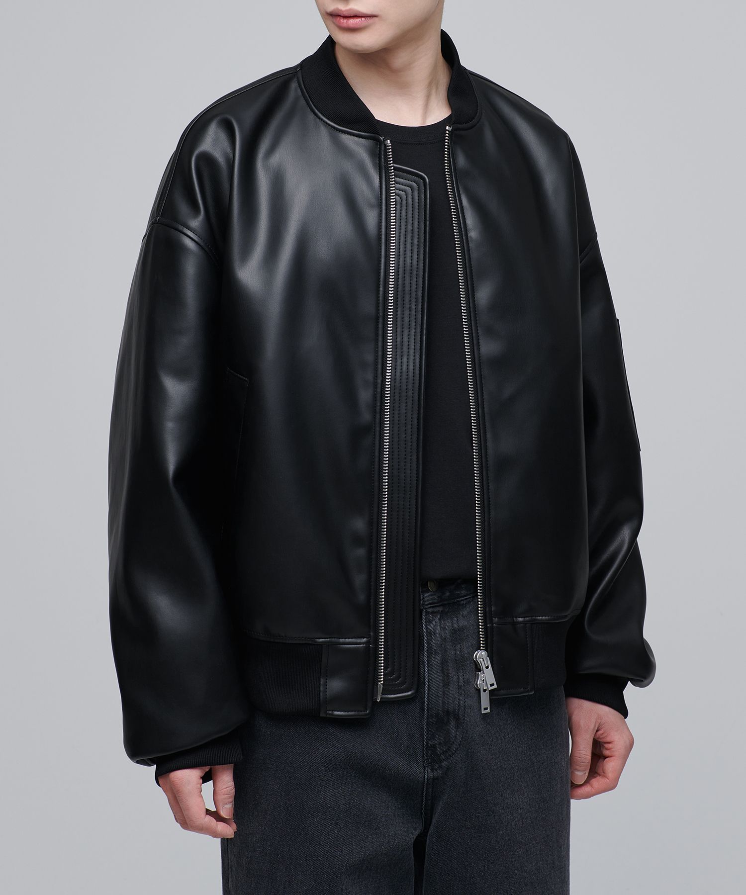 MUSINSA | MUSINSA STANDARD Synthetic Leather Extra Oversized