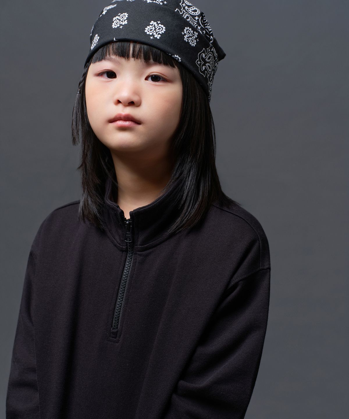 무신사 스탠다드 키즈(MUSINSA STANDARD KIDS) 오버사이즈 하프 집업 스웨트셔츠 [블랙]