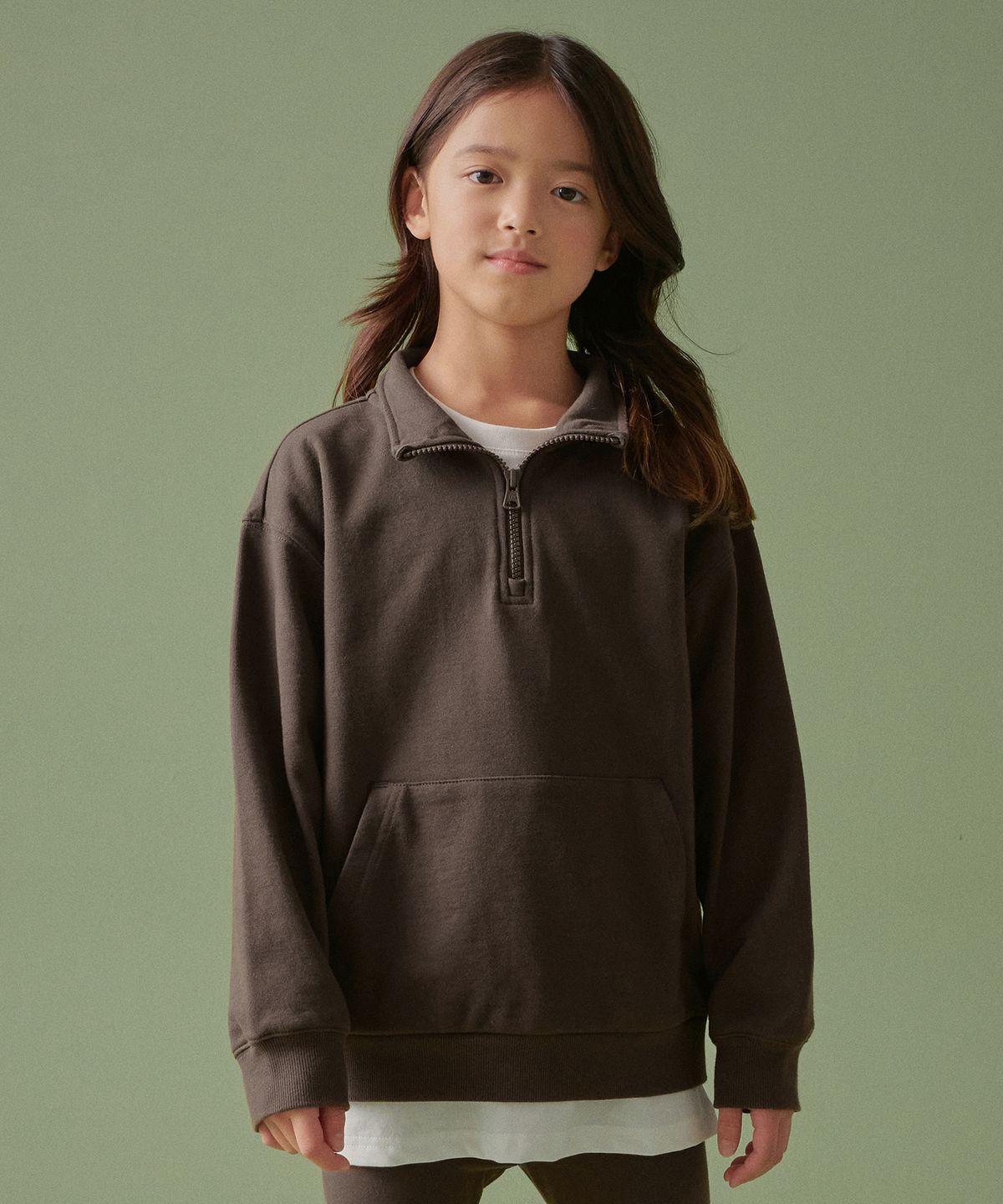무신사 스탠다드 키즈(MUSINSA STANDARD KIDS) 오버사이즈 하프 집업 스웨트셔츠 [브라운]
