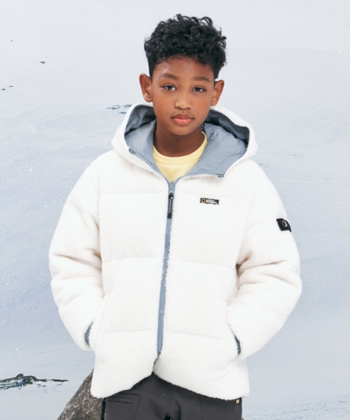 내셔널지오그래픽 키즈(NATIONAL GEOGRAPHIC KIDS) K224UDW950 플리스 리버시블 숏 다운 점퍼 IVORY