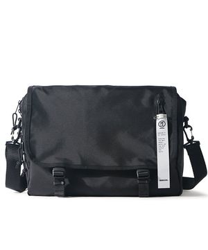 에이스 2D 메신저백_Black