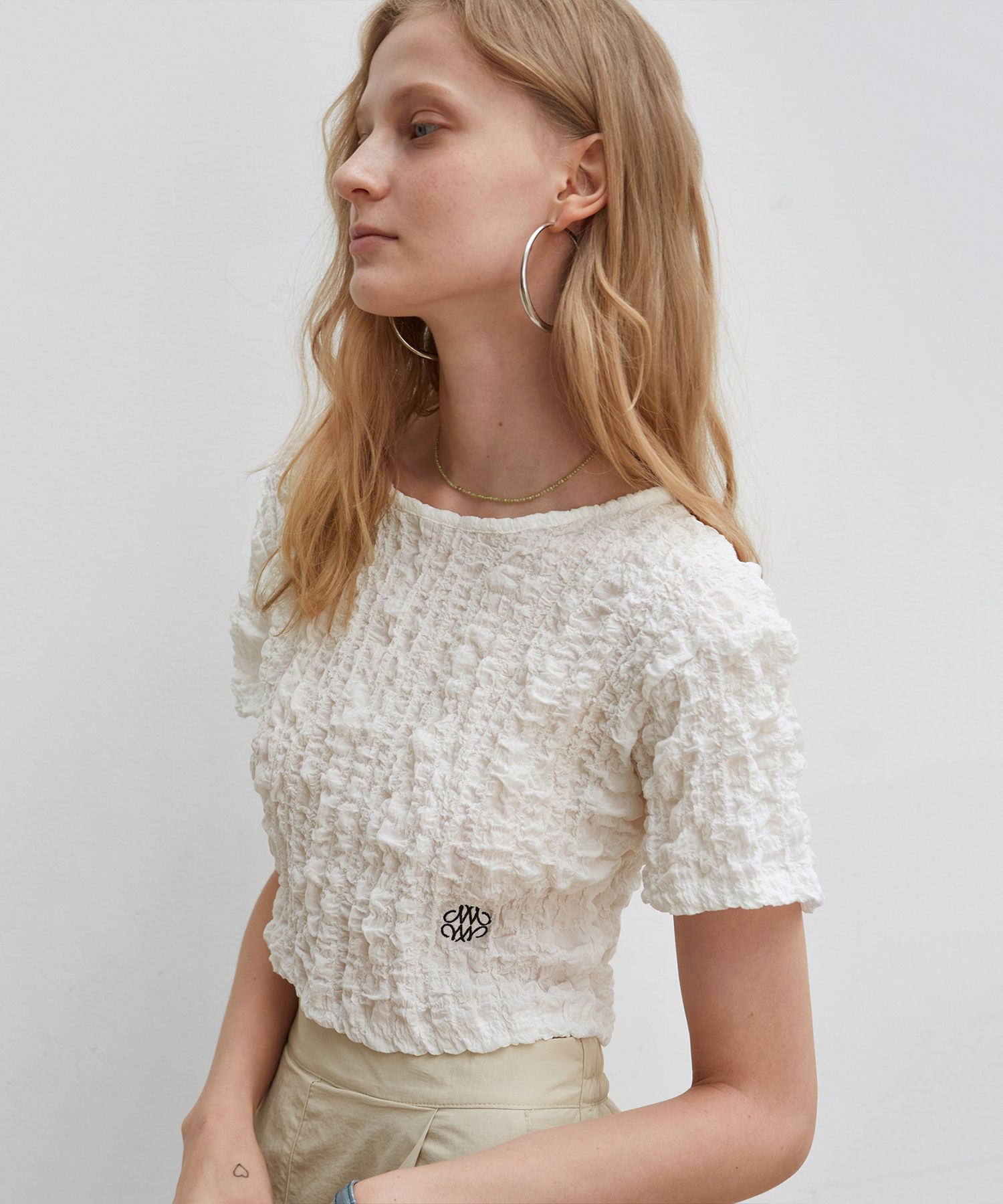 NICK&NICOLE NICK&NICOLE NICOLE SHIRRING CROP TEE_WHITE