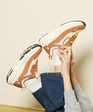 범퍼 트레이너 새들 브라운