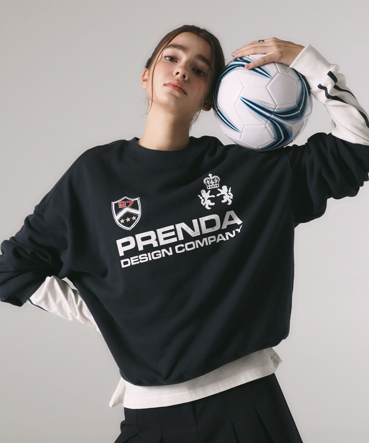 프렌다(PRENDA) PDC UNIFORM CREWNECK SWEATSHIRT NAVY