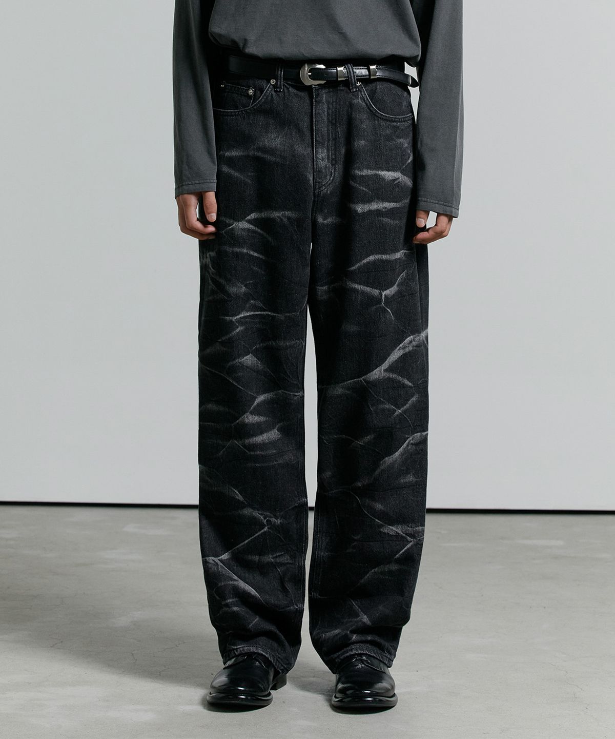 브랜디드(BRANDED) 51046 CONE BLACK TIGER JEANS [SUPER WIDE STRAIGHT]
