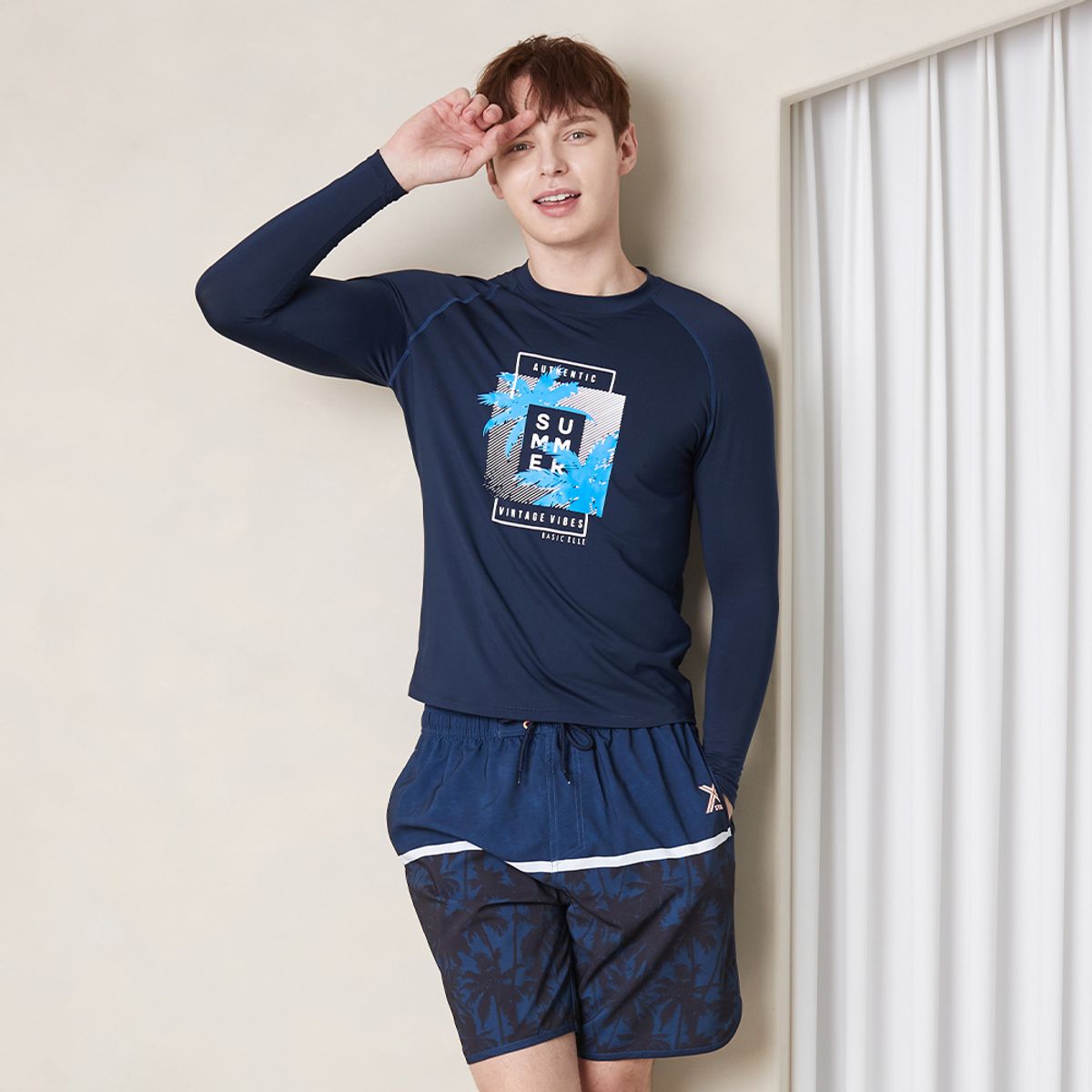 베이직엘르(BASIC ELLE) 남성인 나그랑 맨투맨핏 래쉬가드 비치반바지 세트 BEM-V903N+BEM-V904N