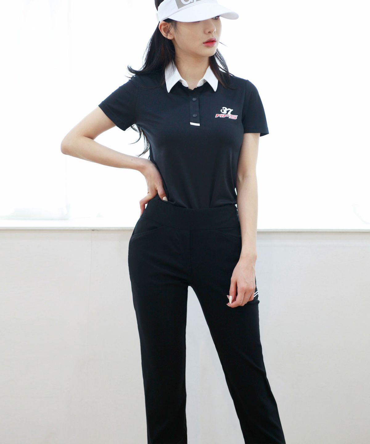 엠에프에스 골프웨어(MFS GOLFWEAR) 여성 밴딩 퍼포먼스 스판 팬츠 SV220044