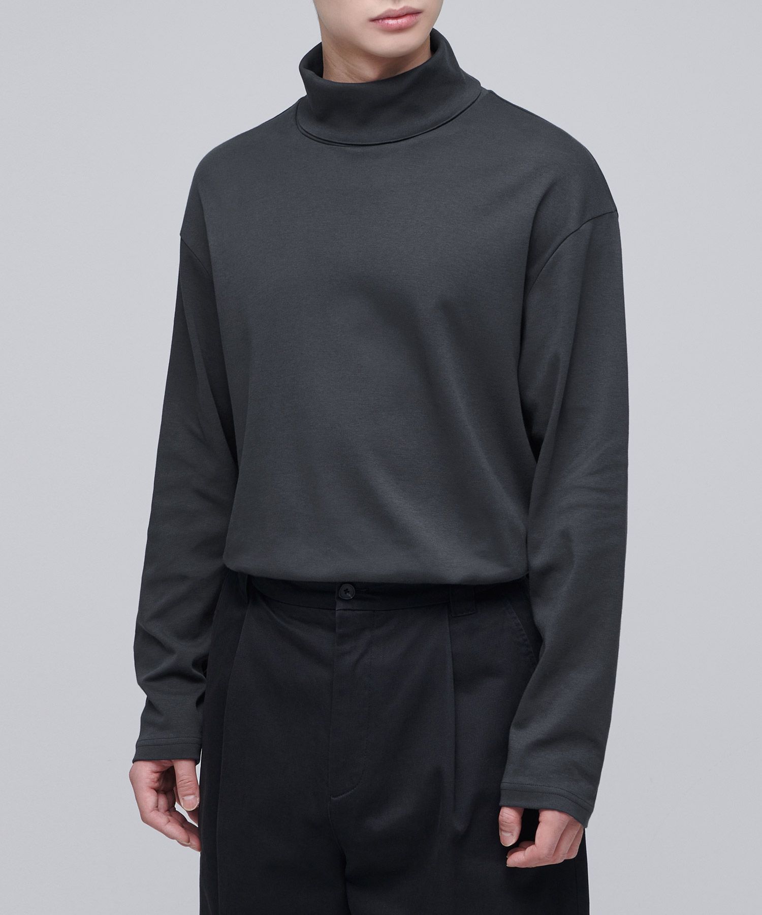 Tシャツ・カットソー *MUSINSA STANDARD* Relaxed turtleneck long sleeve t-shirt wh MUSINSA | MUSINSA STANDARD Relaxed Turtleneck Long Sleeve T