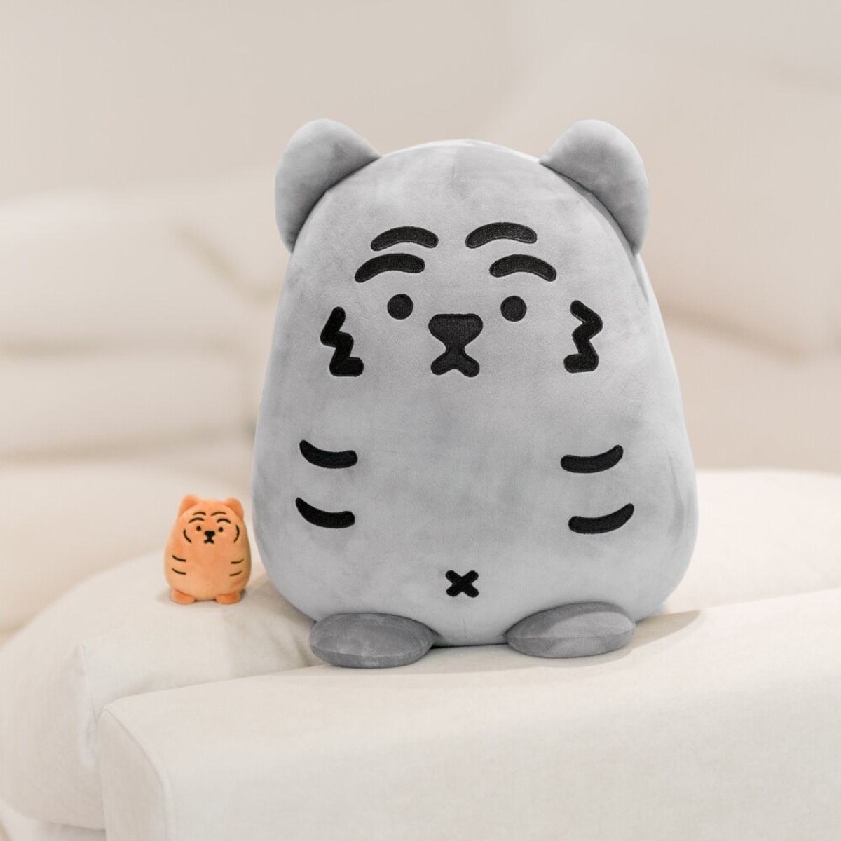 무직타이거(MUZIKTIGER) 자이언트 뚱랑이 쿠션 흑호