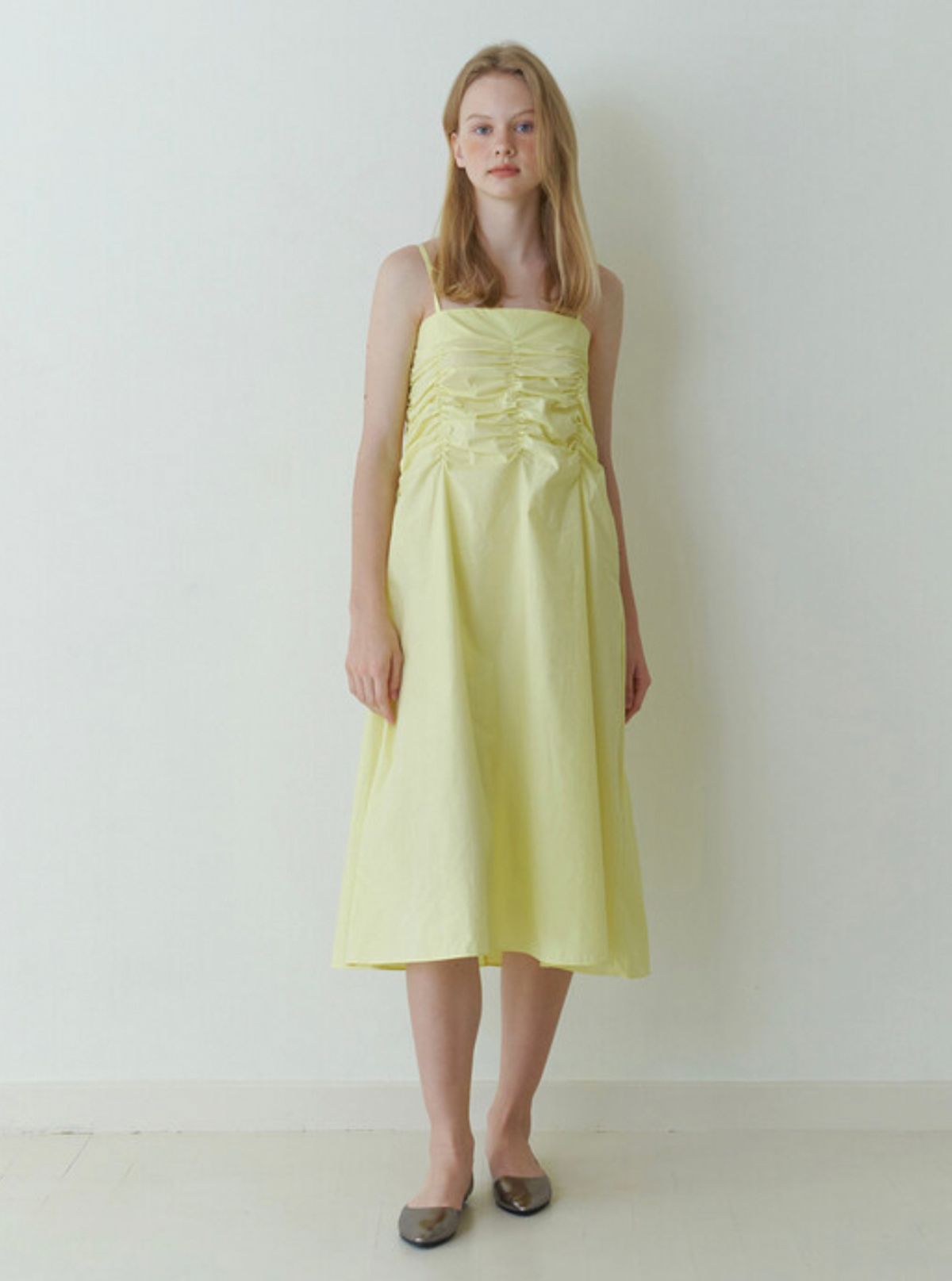 카인더베이비(KINDABABY) romantic shirring sleeveless dress - lemon yellow