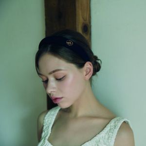 Volume satin hairband BLACK