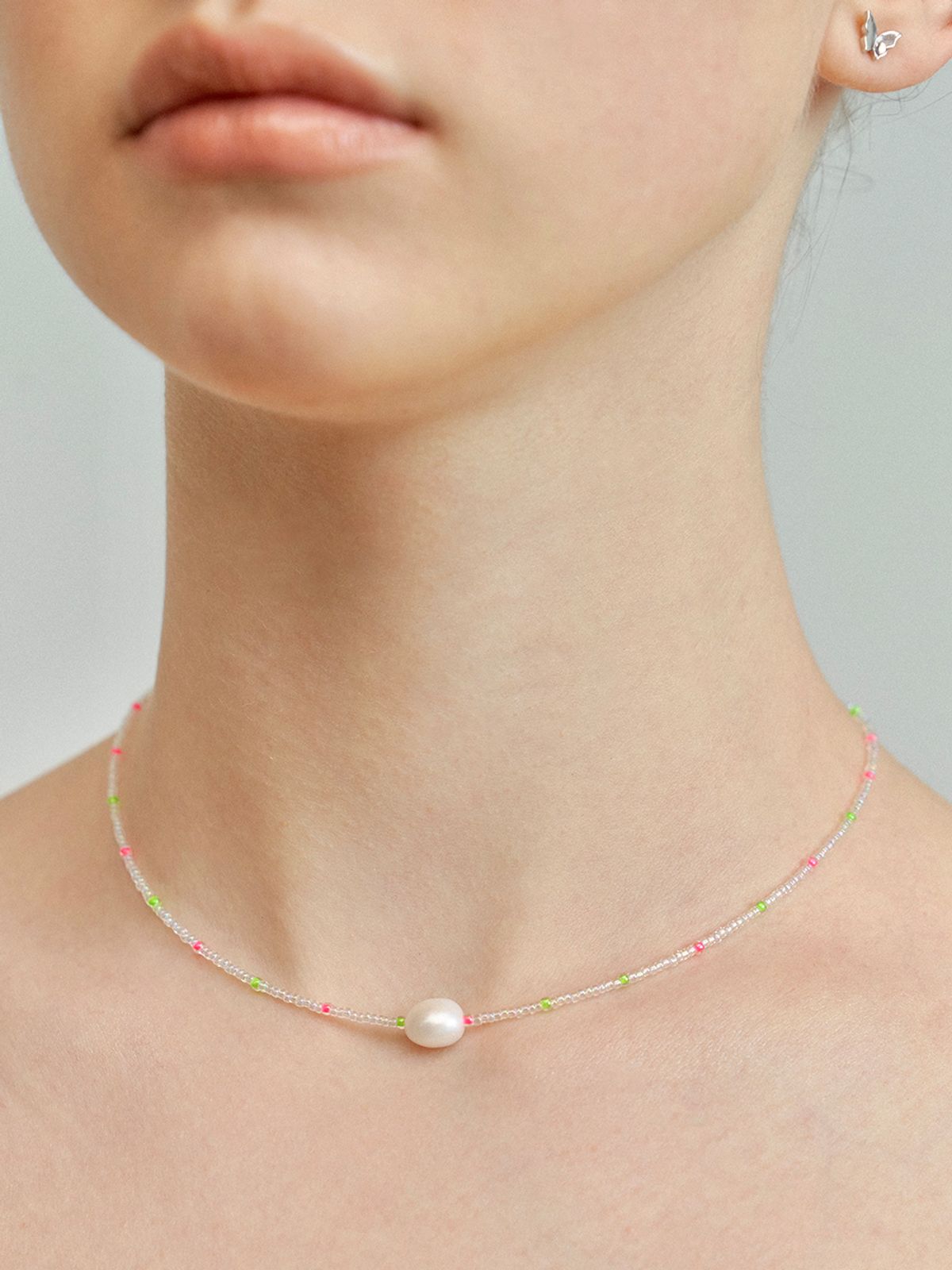 리엔느와르(leeENoir) Vivid Beads Pearl Necklace