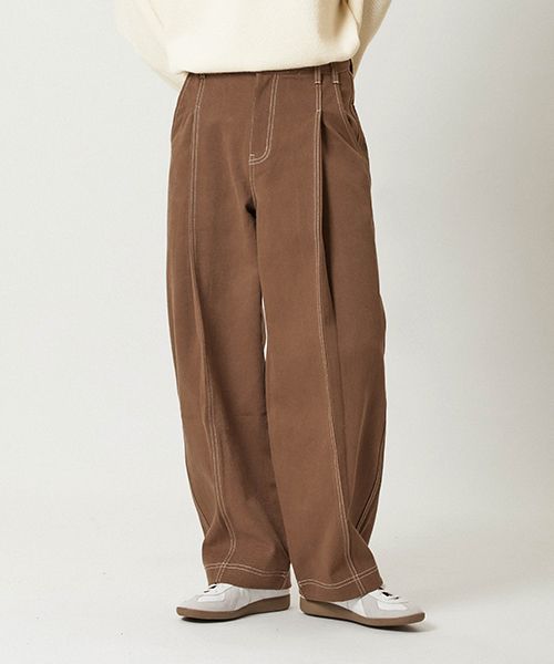 ミナブ ワンタック カウンター デニムパンツ ブラウン S デニムパンツ