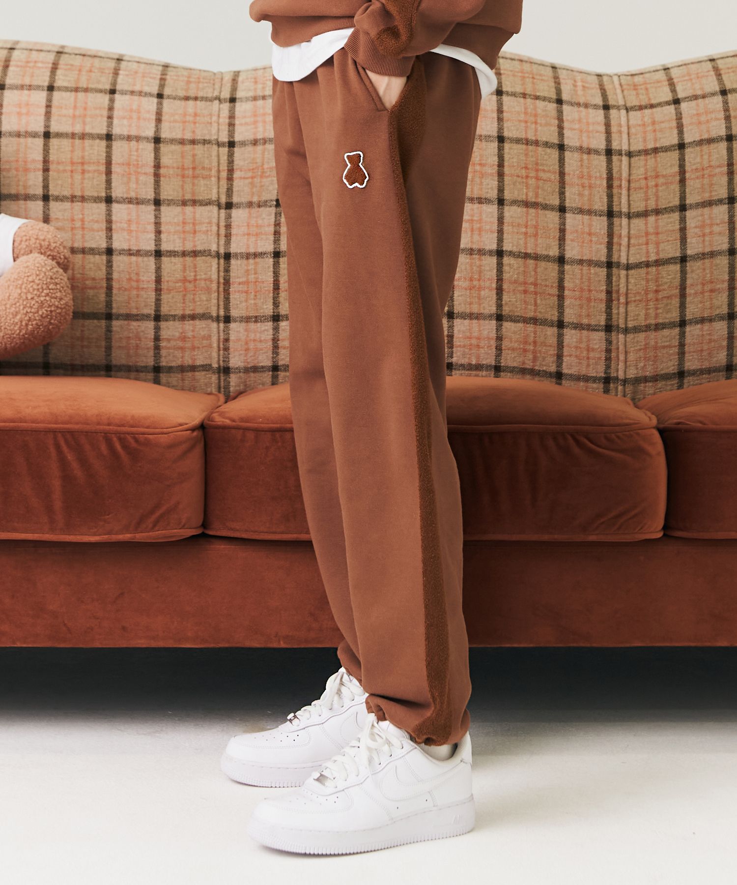 AQO STUDIO SPACE ★Bear Wide Cool Pants MUSINSA | AQO STUDIO SPACE Bear Track Jogger Pants Brown
