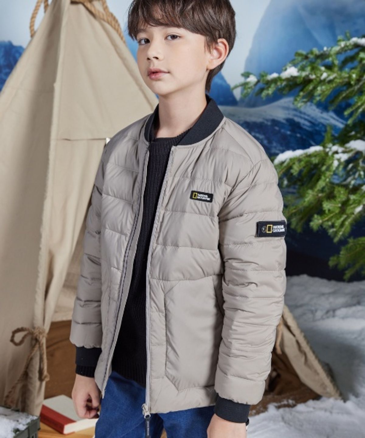 내셔널지오그래픽 키즈(NATIONAL GEOGRAPHIC KIDS) K224UDW910 야구넥 경량 다운 점퍼 BEIGE
