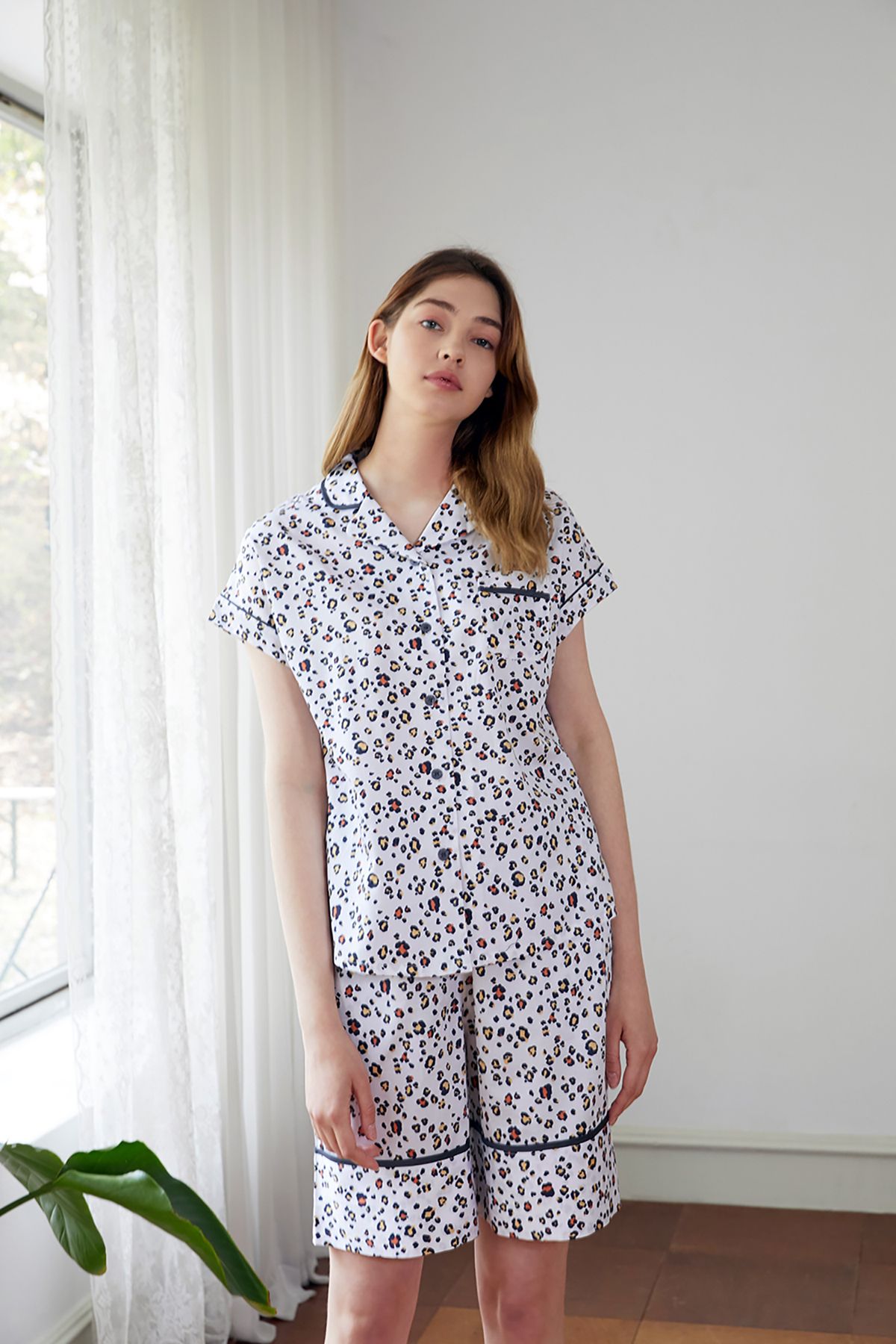 인티마레(INTIMARE) 라비앙 호피 여자 파자마