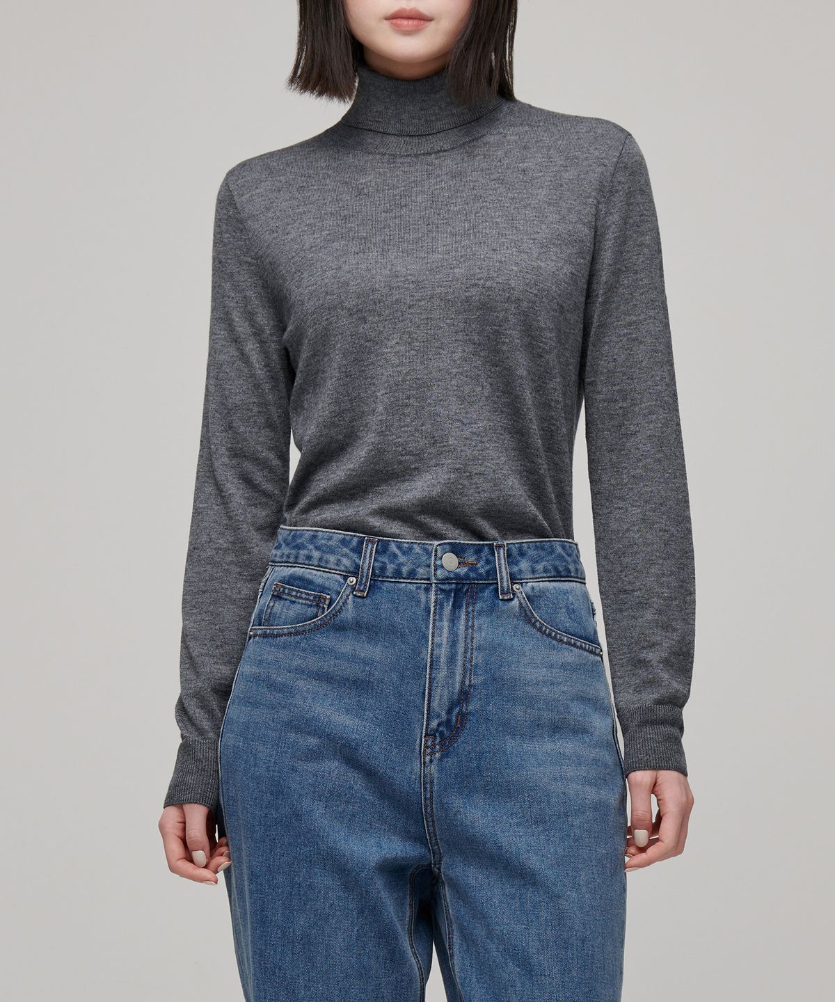 무신사 스탠다드 우먼(MUSINSA STANDARD WOMAN) 우먼즈 메리노 울 블렌드 하이게이지 터틀 넥 니트 [미디엄 그레이]