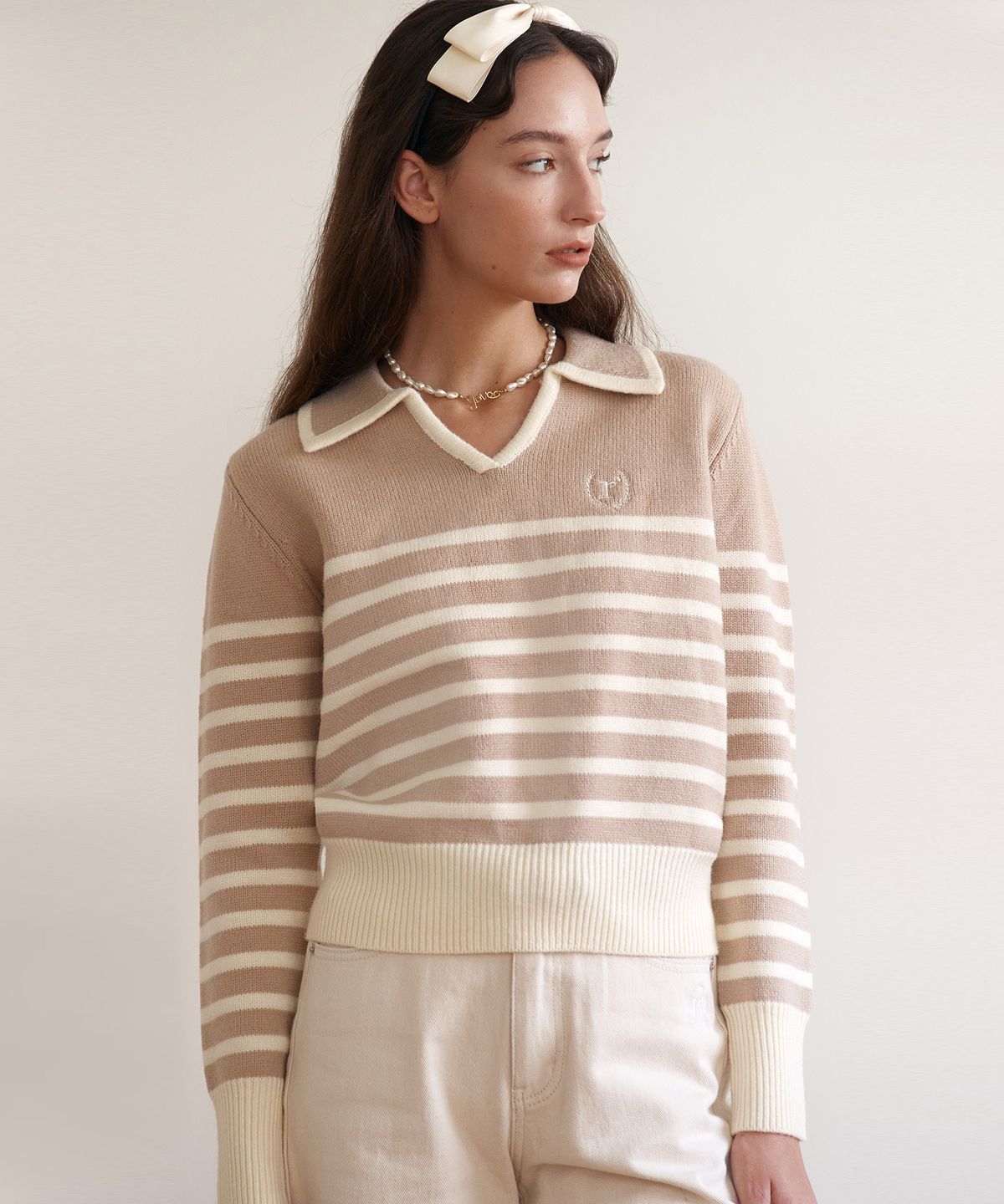 로라로라(ROLAROLA) COLLAR STRIPE KNIT WH+BE
