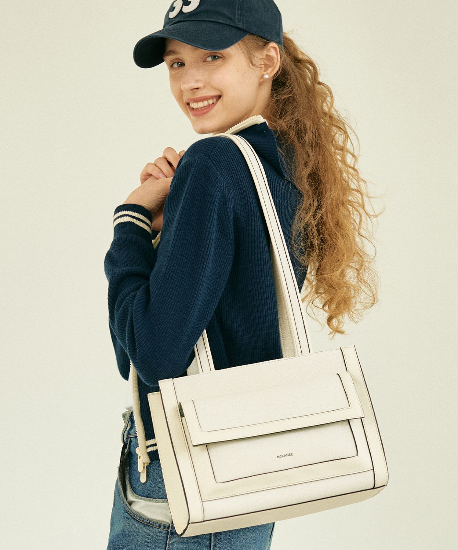 MUSINSA | MCLANEE 981 mofen shoulder bag