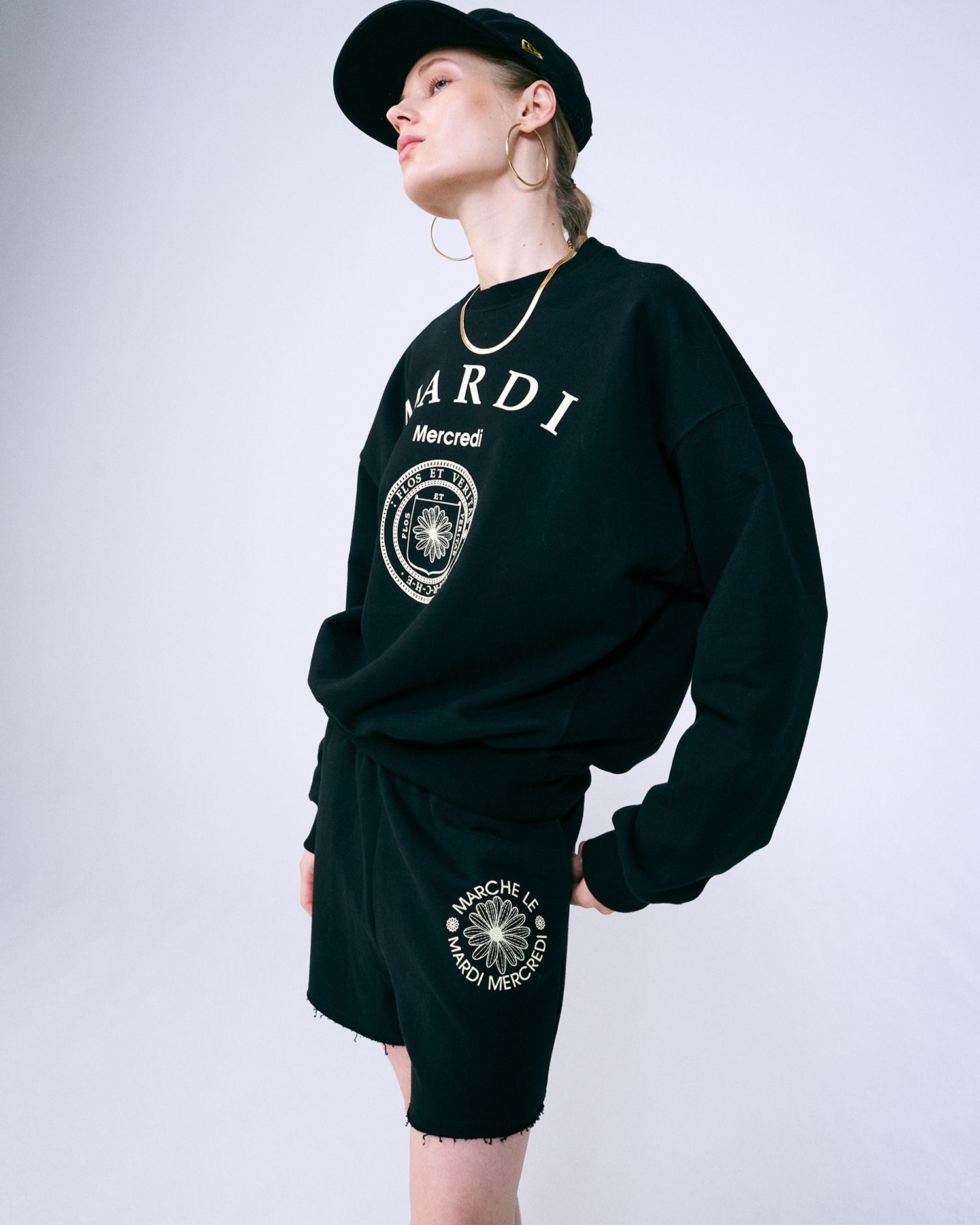 MUSINSA | MARDI MERCREDI SWEAT SHORTS MARCHE EMBLEM_BLACK CREAM