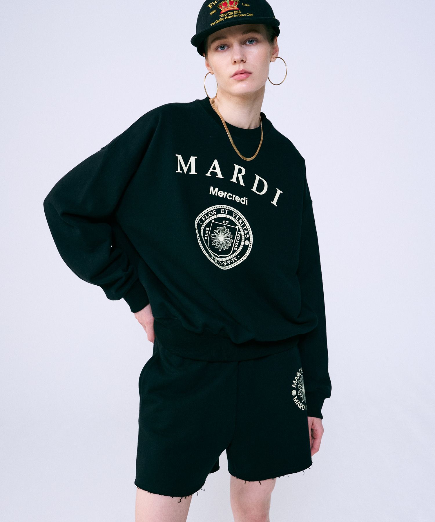 MUSINSA | MARDI MERCREDI SWEATSHIRT UNIV_BLACK CREAM