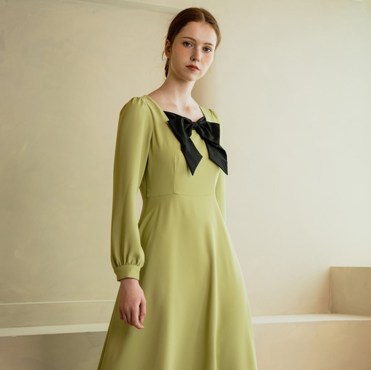 웬스데이딜라잇(WEDNESDAY DELIGHT) WED Detachable ribbon poly dress_2 color