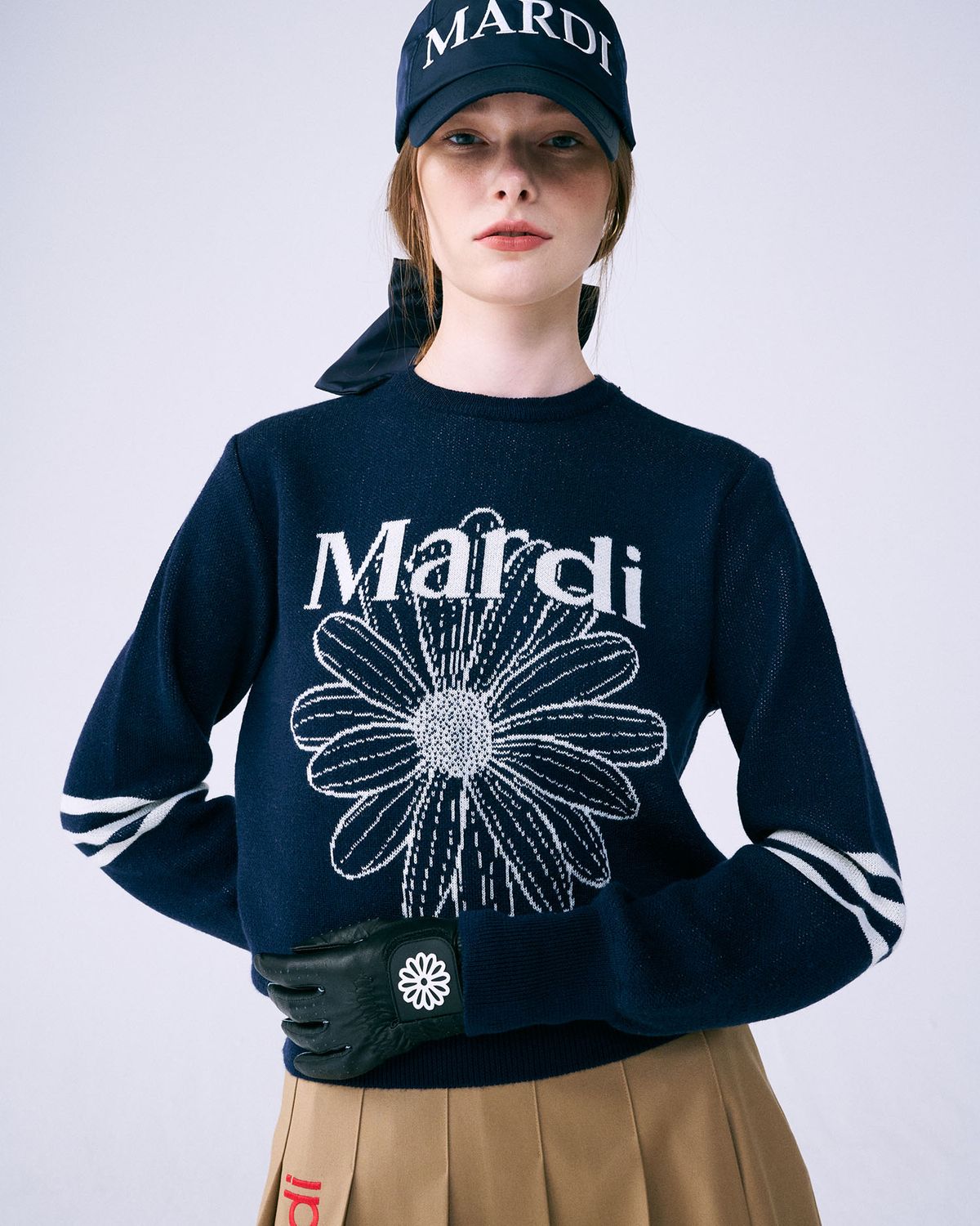 마르디 메크르디 악티프(MARDI MERCREDI ACTIF) 마르디 플라워 니트 풀오버 네이비