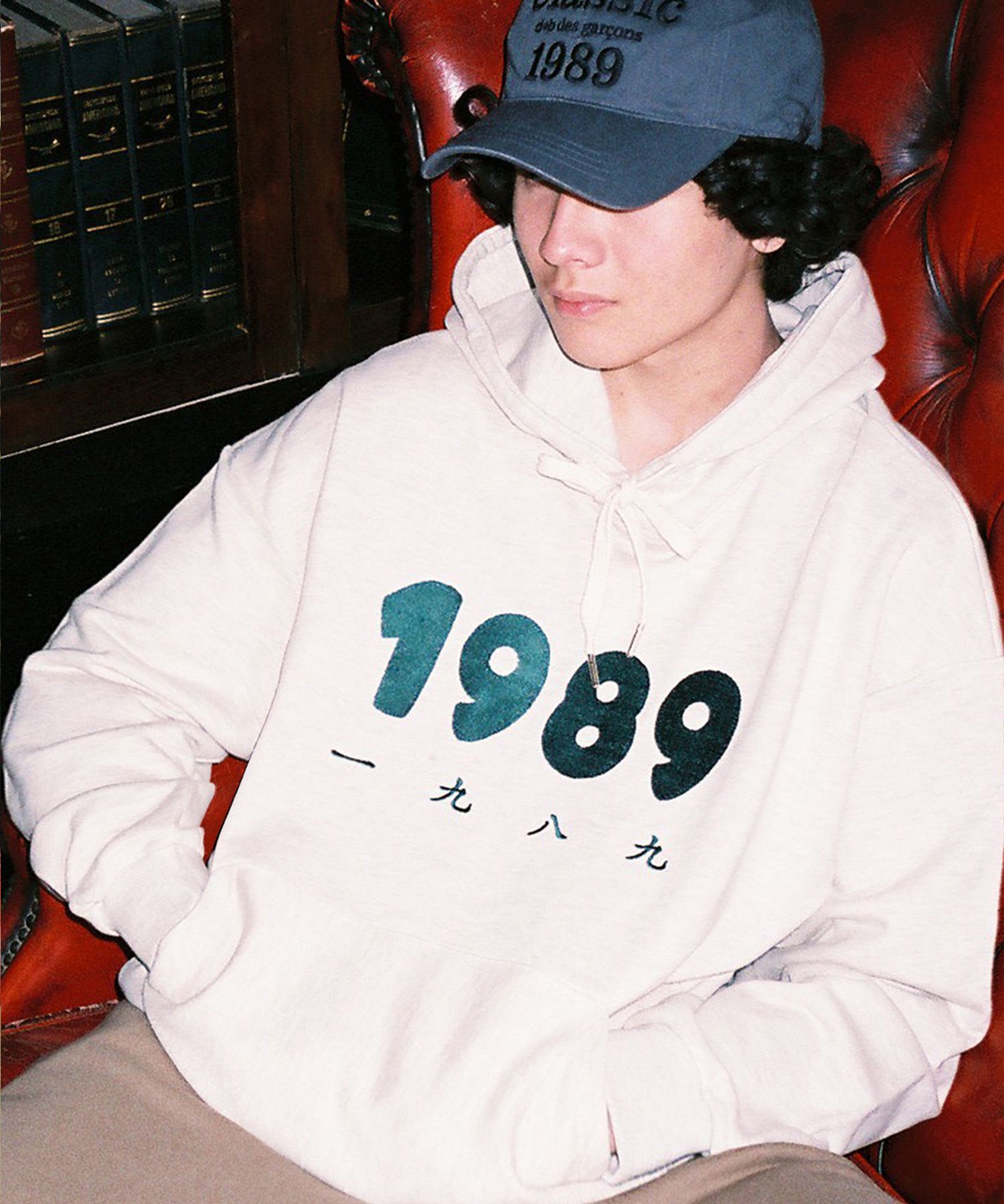 │CONICHIWA bonjour│ 1989 Hood Gray CB20A1HGY MUSINSA | CONICHIWA BONJOUR 1989 Hood (Oatmeal)