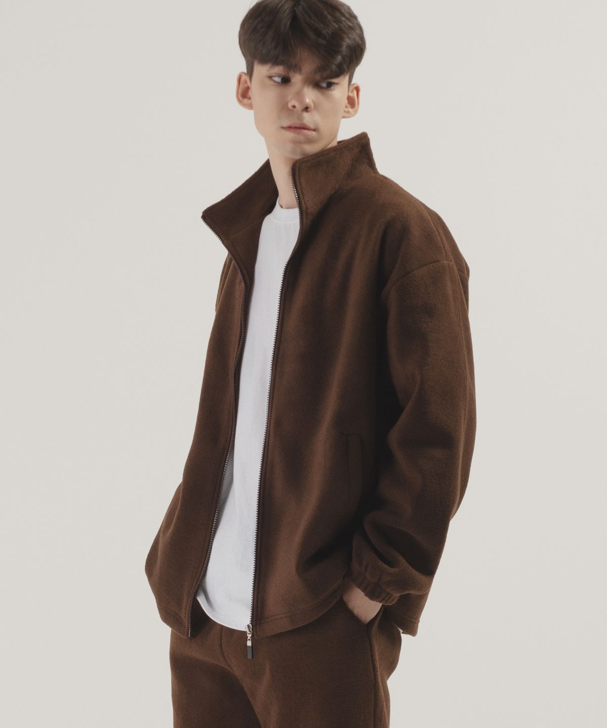 피아네르(PIANER) 오버핏 웜 플리스 집업 자켓 (brown)