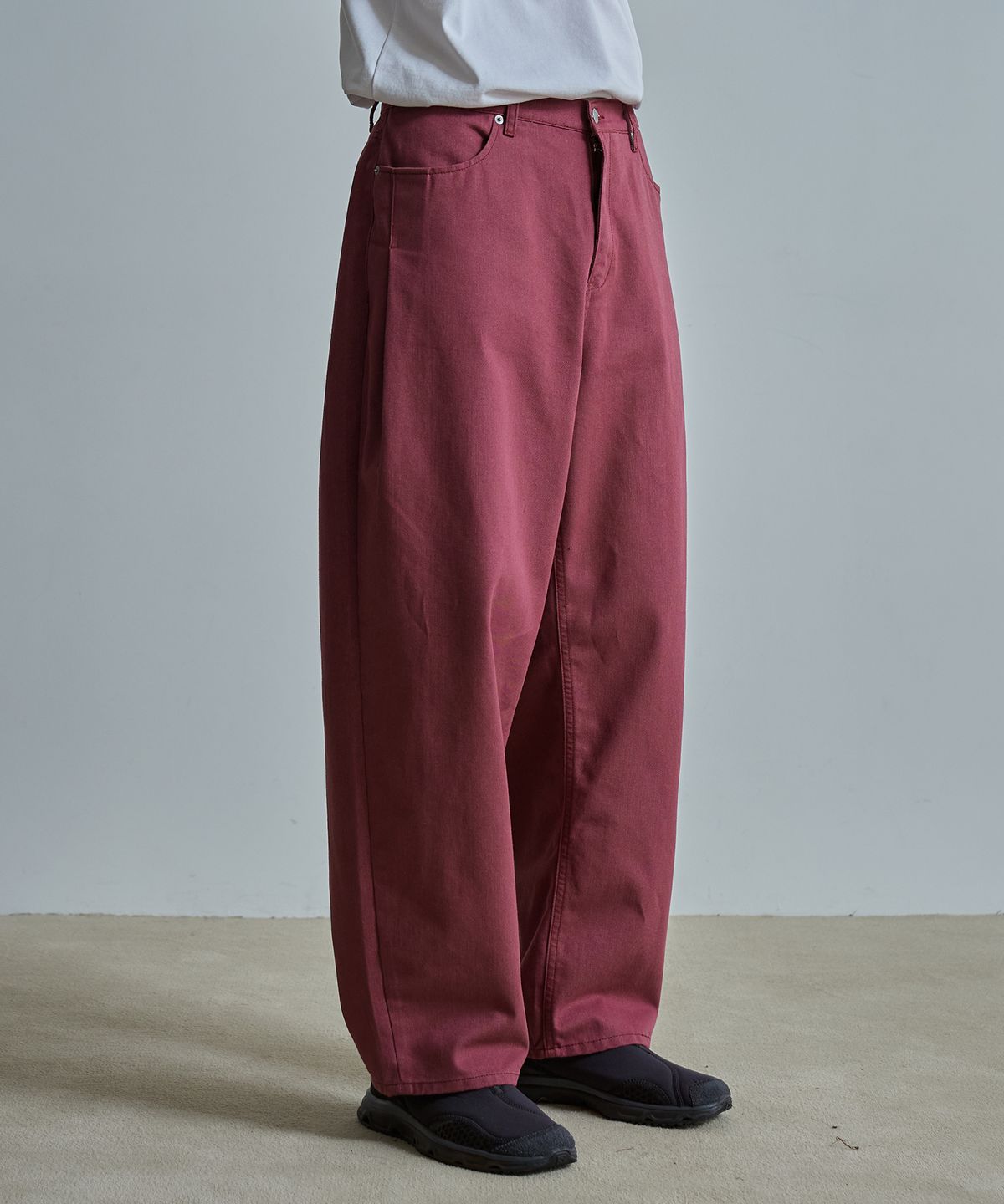 발루트(BALLUTE) VENICE SIDE TUCK DENIM PANTS (NON FADE PINK)