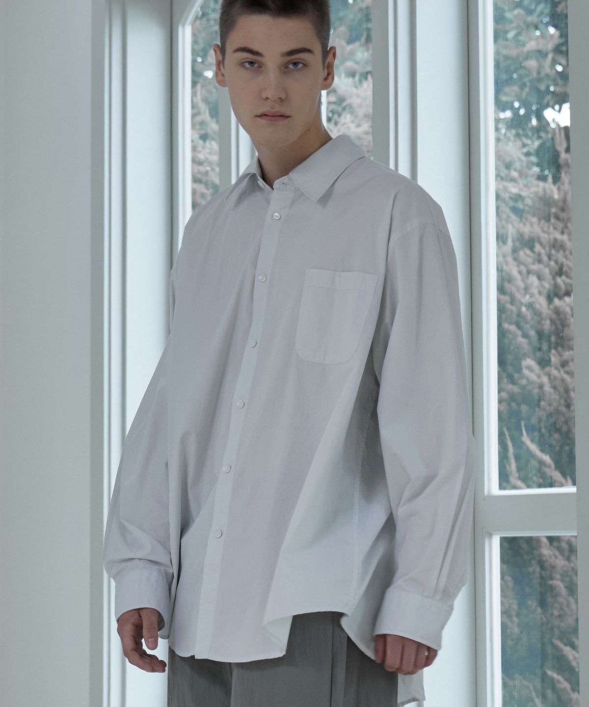 발루트(BALLUTE) ALL WEATHER OVER SILHOUETTE SHIRTS (SNOW WHITE)