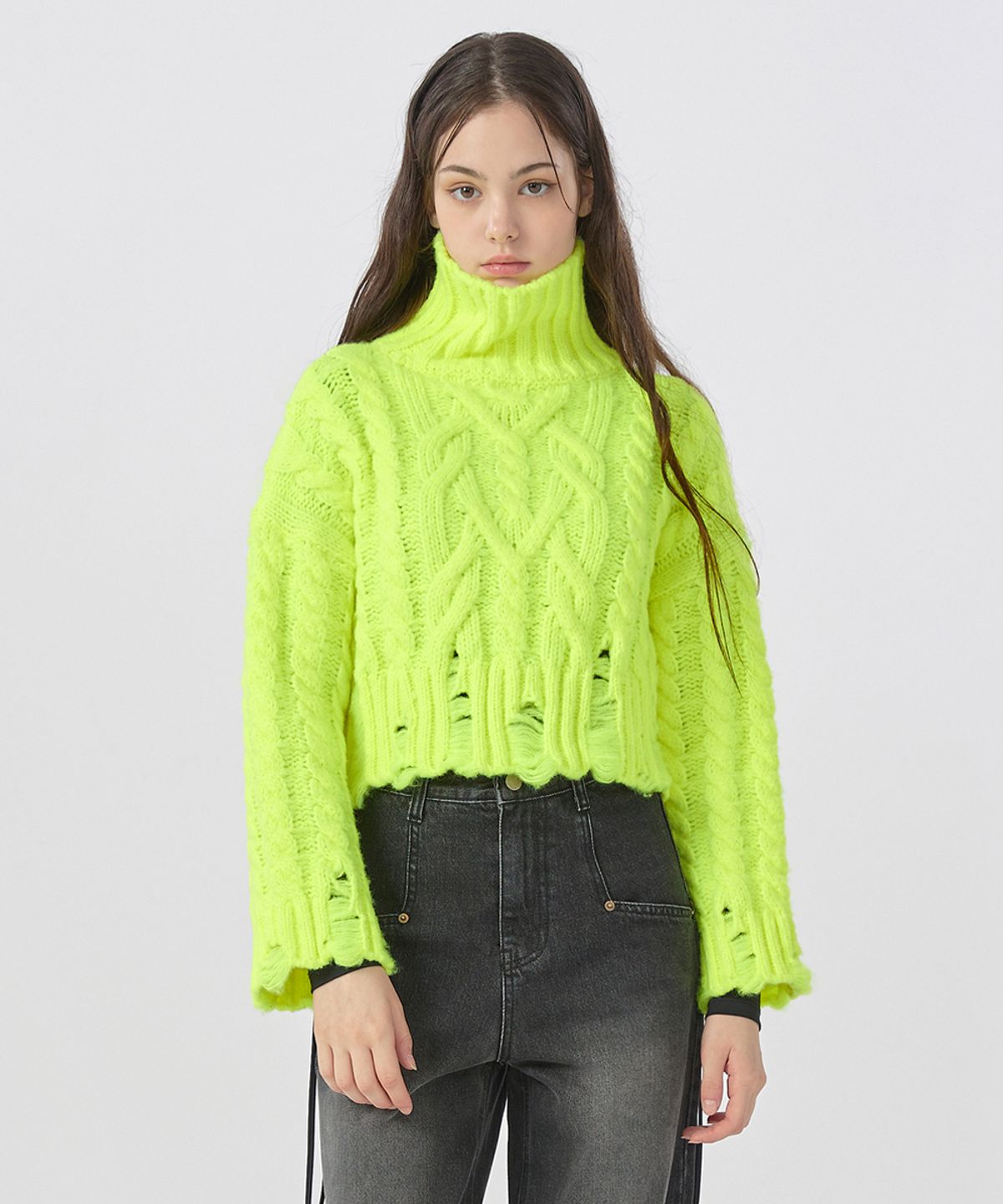 워브먼트(WOVEMENT) [22FW] High Neck Cable Crop Pullover - Neon Green