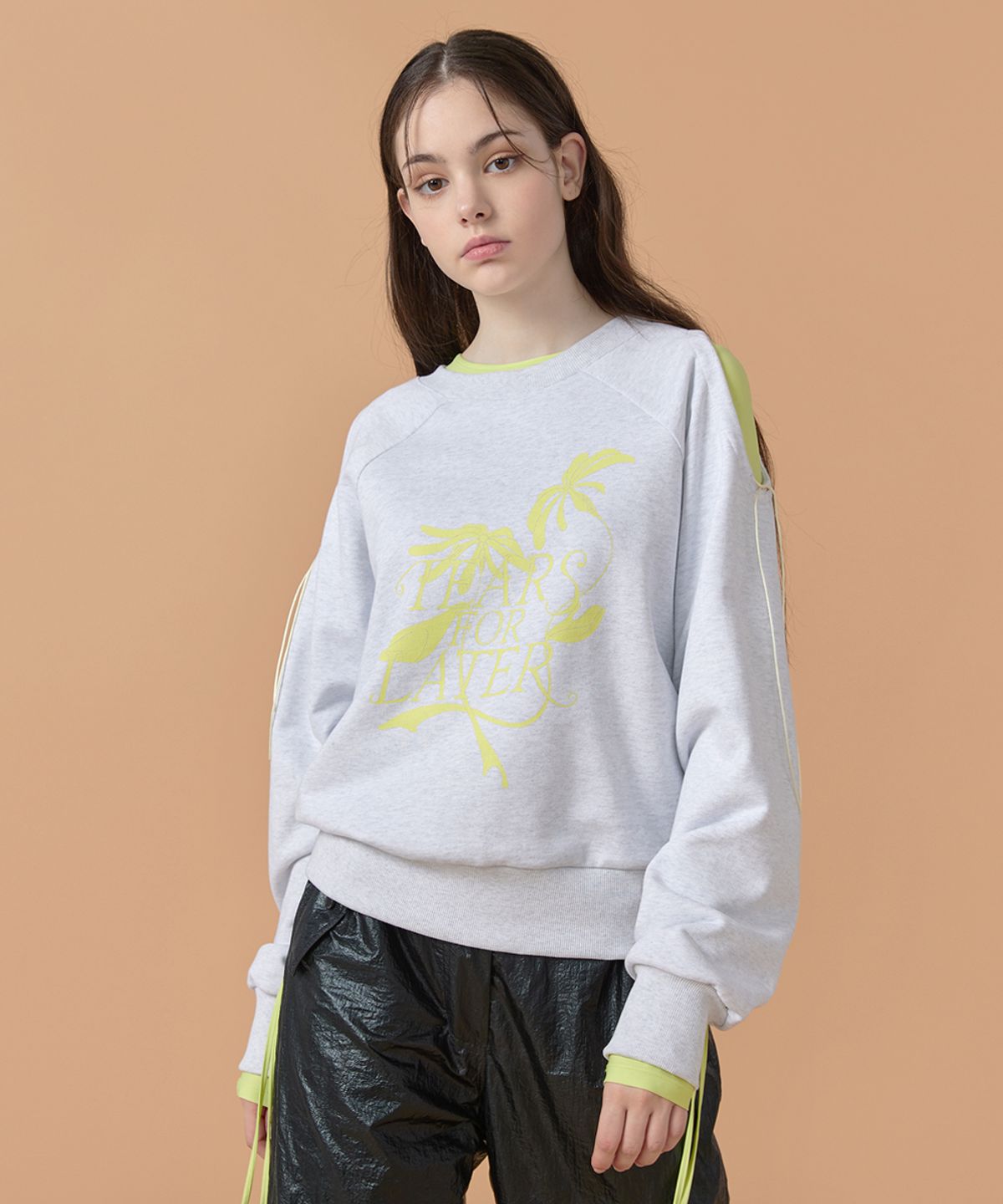 워브먼트(WOVEMENT) [22FW] Tears For Later Printing Sweatshirt - Light Gray