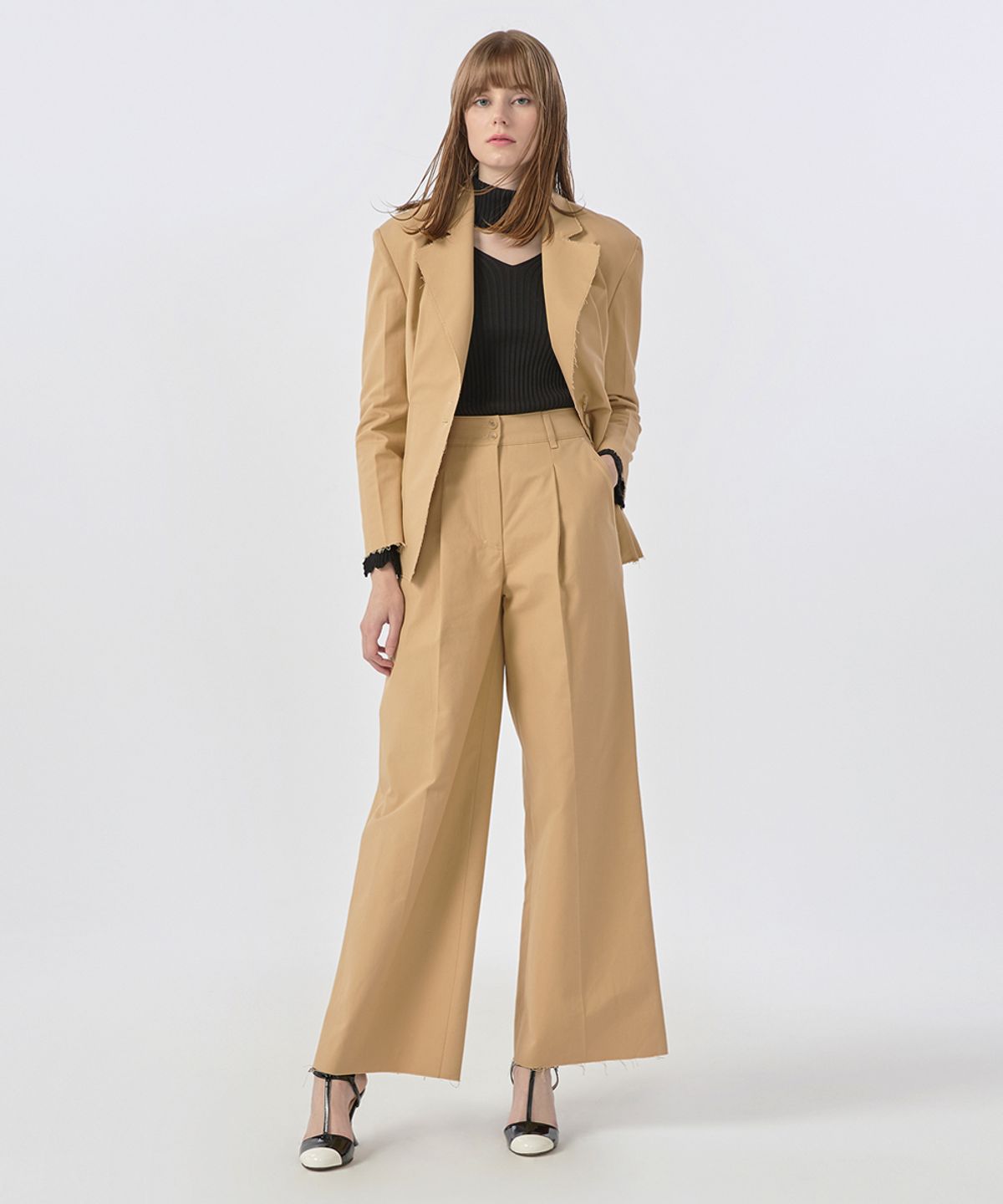 워브먼트(WOVEMENT) [22FW] Rough Cutting Cotton Pants - Beige