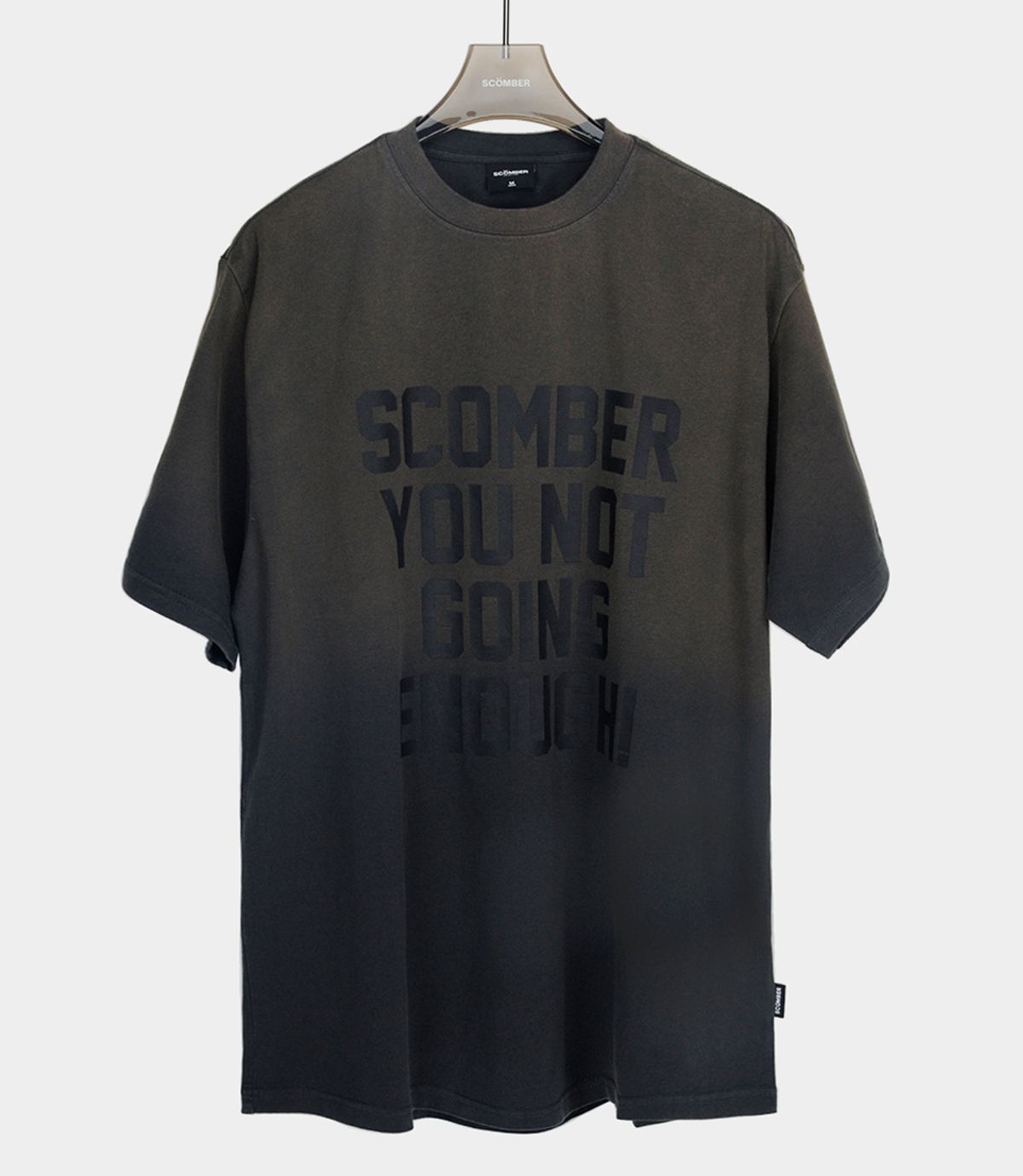 스컴버(SCOMBER) ENOUGH PM_Dark Gray